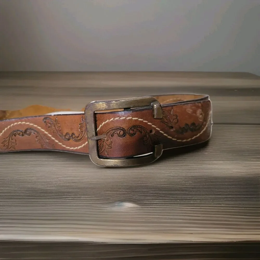 Latitan Leather Belt Boys Size 28 Brass Buckle Hand Stained